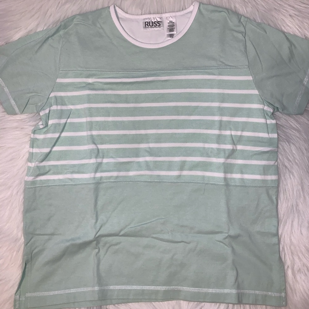 Russ Liz Claiborne medium 8/10 green shirt H